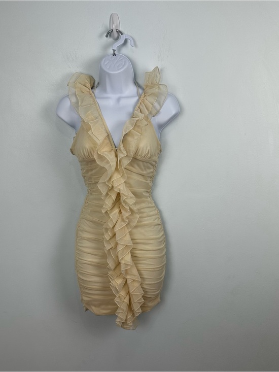 Oh Polly Dresses & Skirts - Oh Polly Cream Ruffled V-Neck Mini Dress Ruched Sides Zip Back Size 2 Coquette